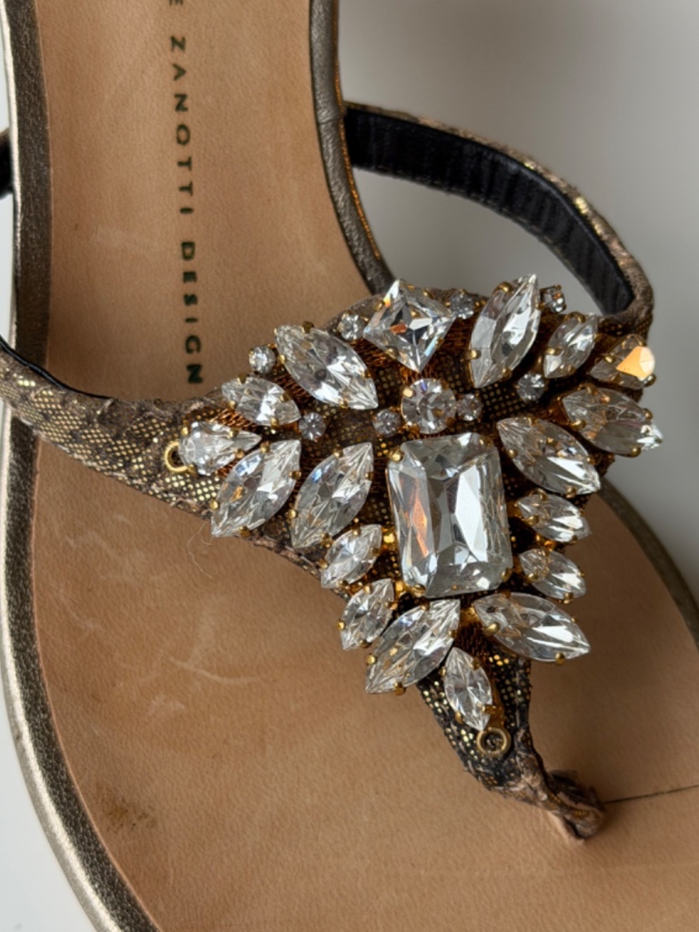 Giuseppe Zanotti vintage crystal embellished metallic gold thong sandals, IT 38 - Picture 7 of 13